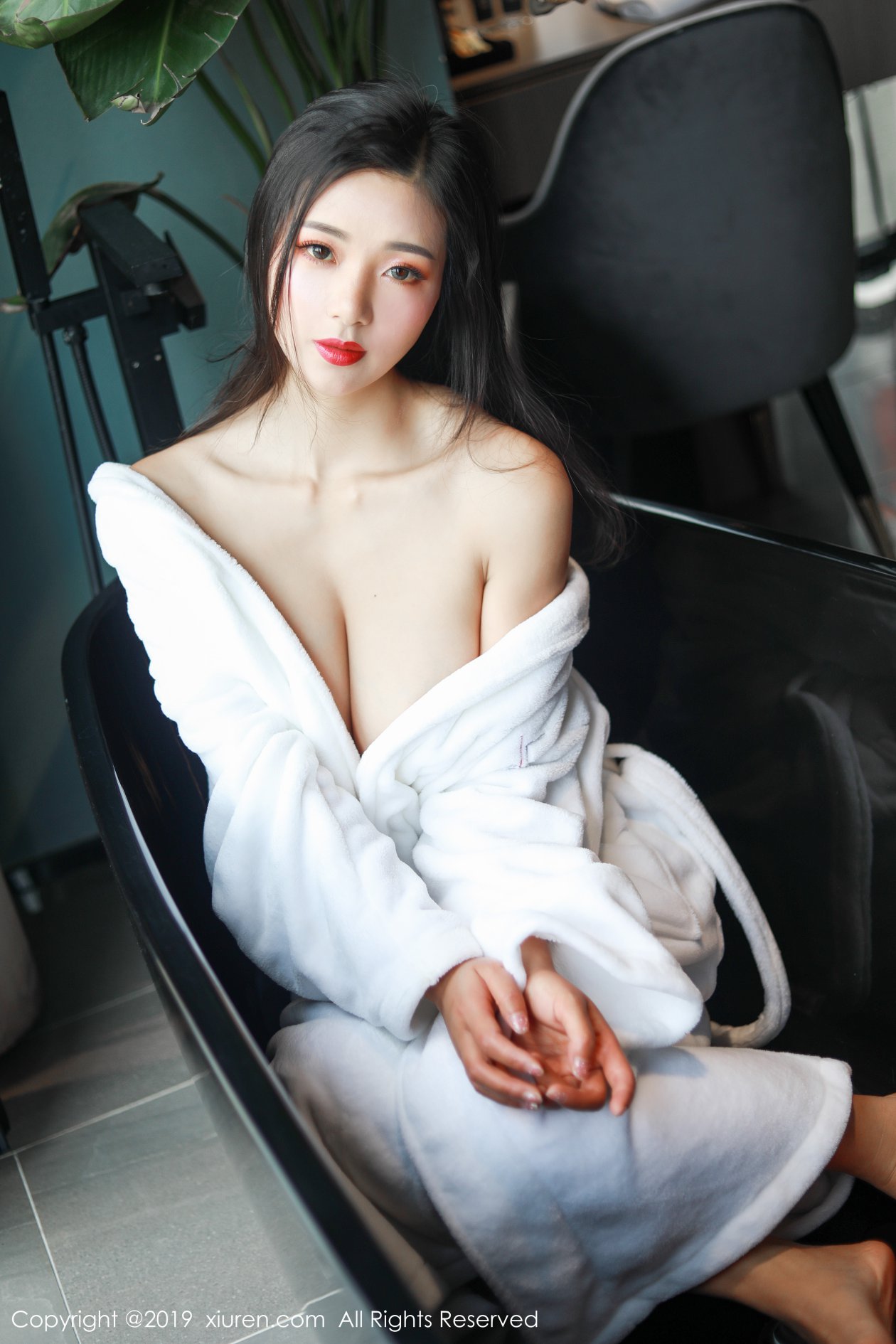 [XIUREN秀人网] 2019.04.03 NO.1382 宋-KiKi [48P-184MB]