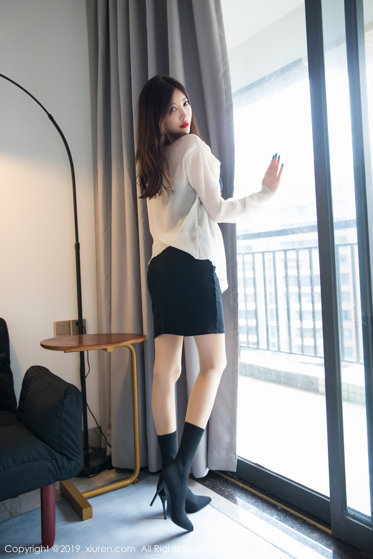 [XIUREN秀人网] 2019.04.15 NO.1397 杨晨晨sugar [58P-304MB]