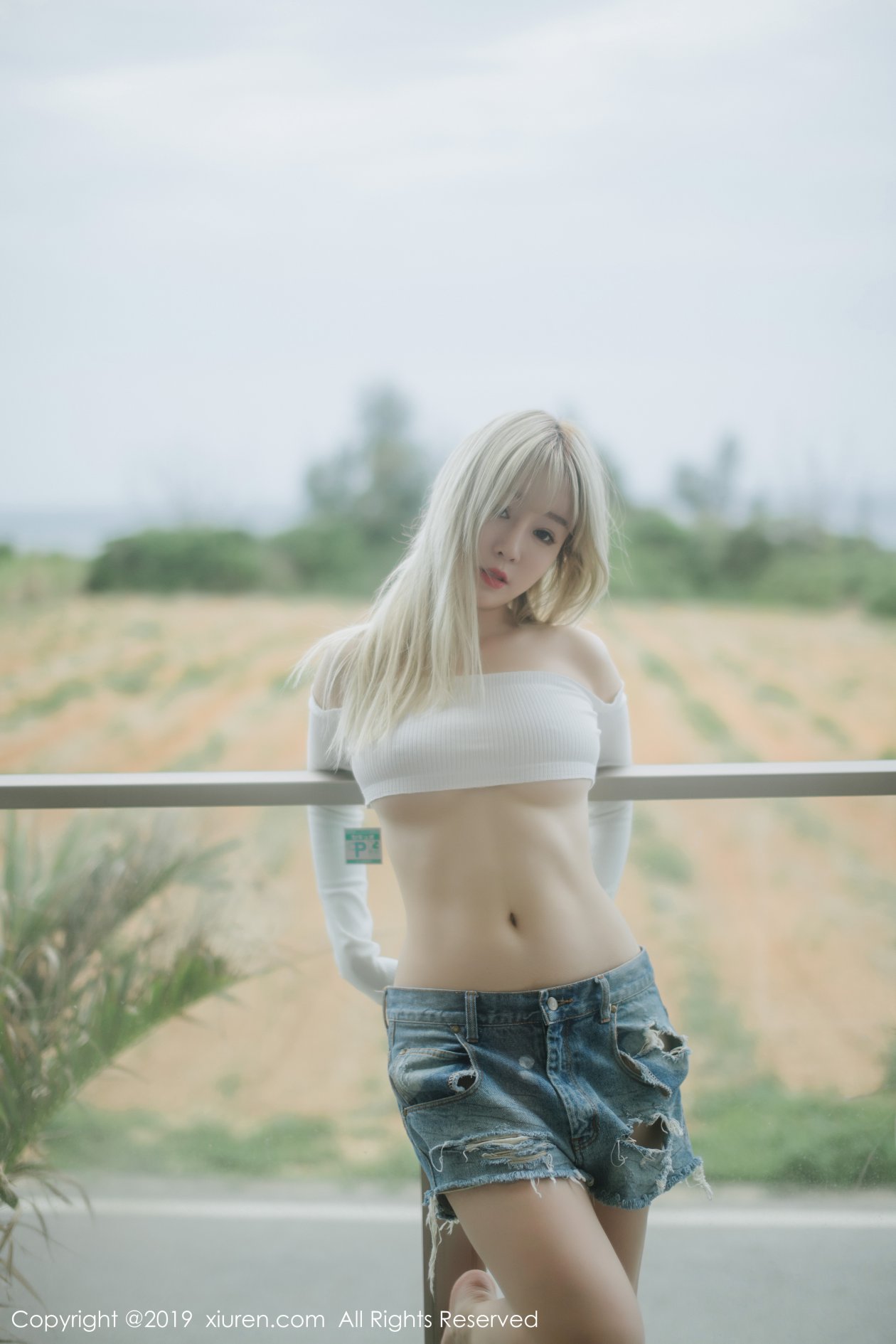 [XIUREN秀人网] 2019.04.17 NO.1400 王雨纯 [52P-205MB]
