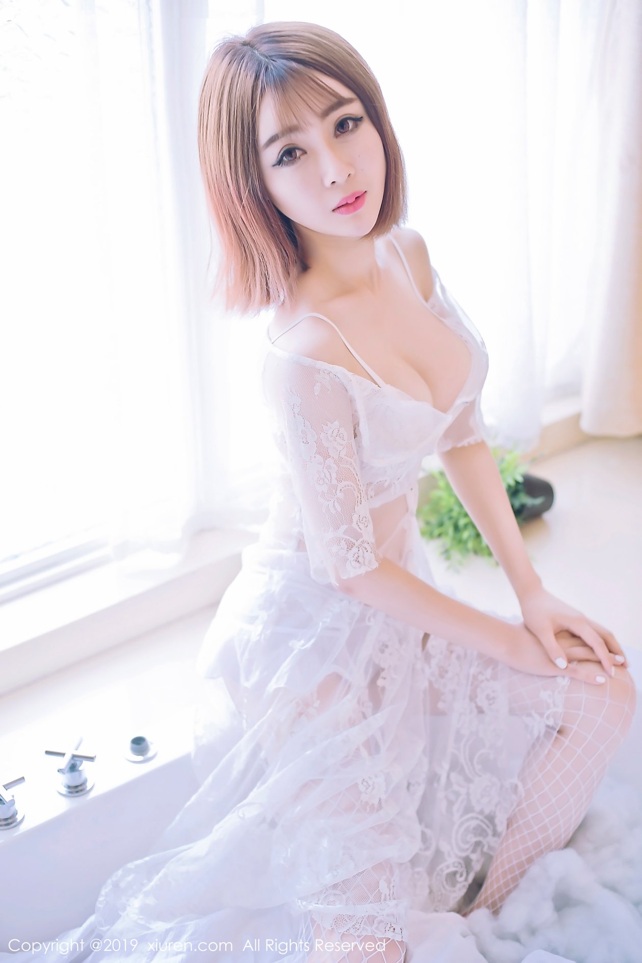 [XIUREN秀人网] 2019.04.19 NO.1406 凌萍儿 [47P-108MB]