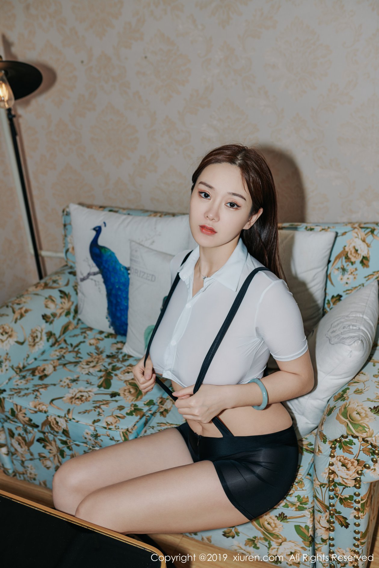 [XIUREN秀人网] 2019.04.24 NO.1413 易阳Silvia [63P-187MB]