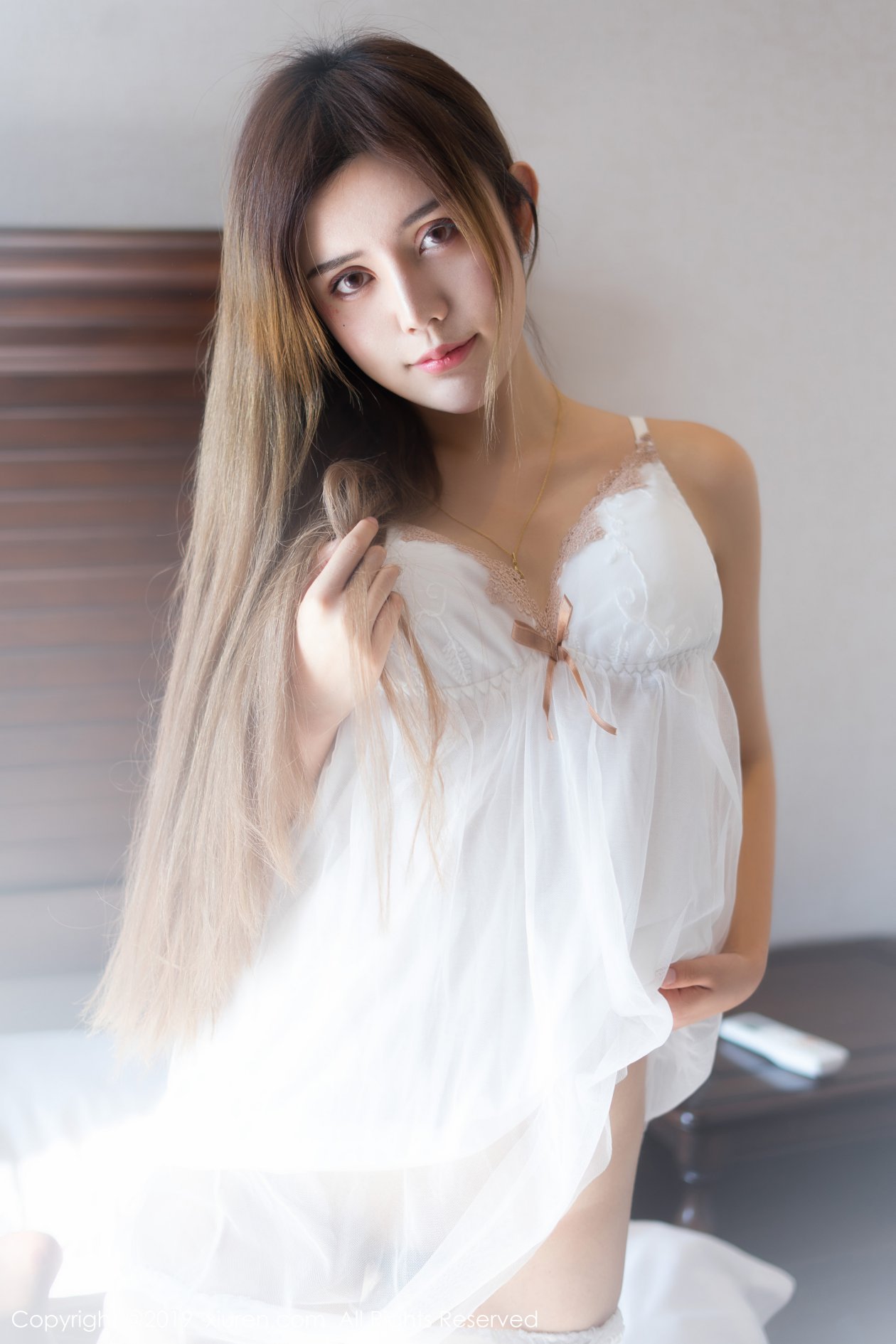 [XIUREN秀人网] 2019.08.19 NO.1627 Cris_卓娅祺 [51P-106MB]