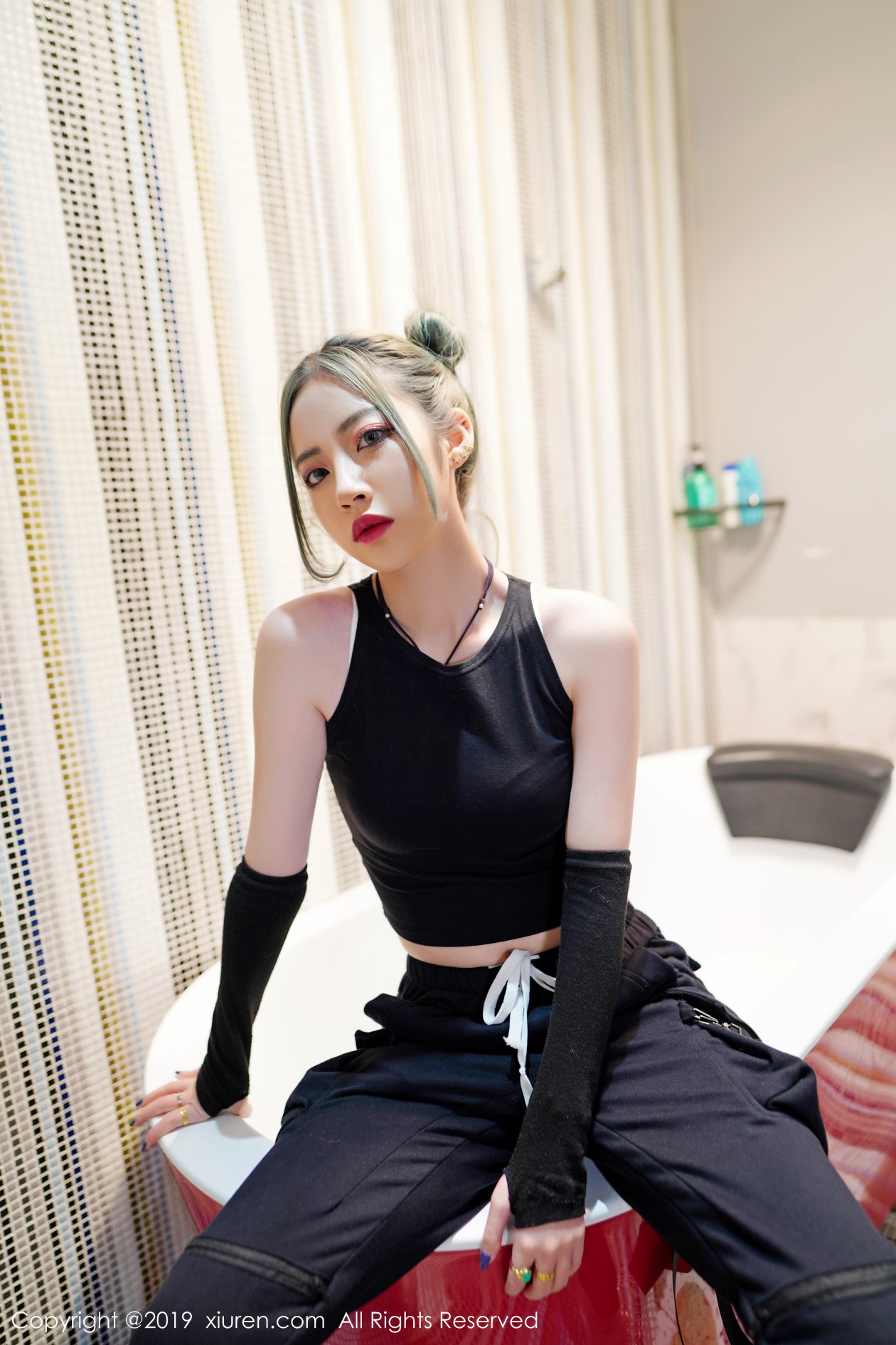 [XIUREN秀人网] 2019.08.26 NO.1644 贾诗晗 [50P-172MB]