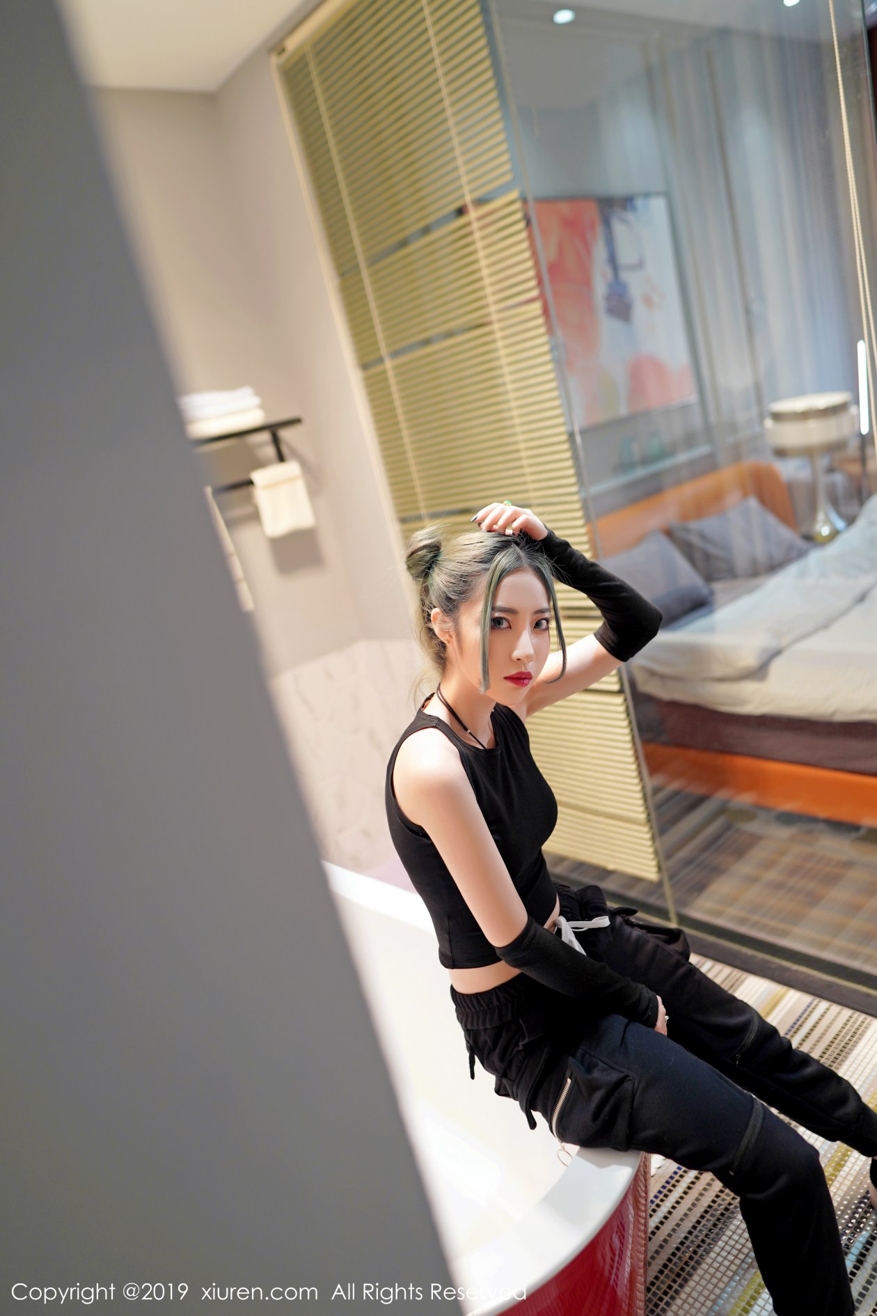 [XIUREN秀人网] 2019.08.26 NO.1644 贾诗晗 [50P-172MB]