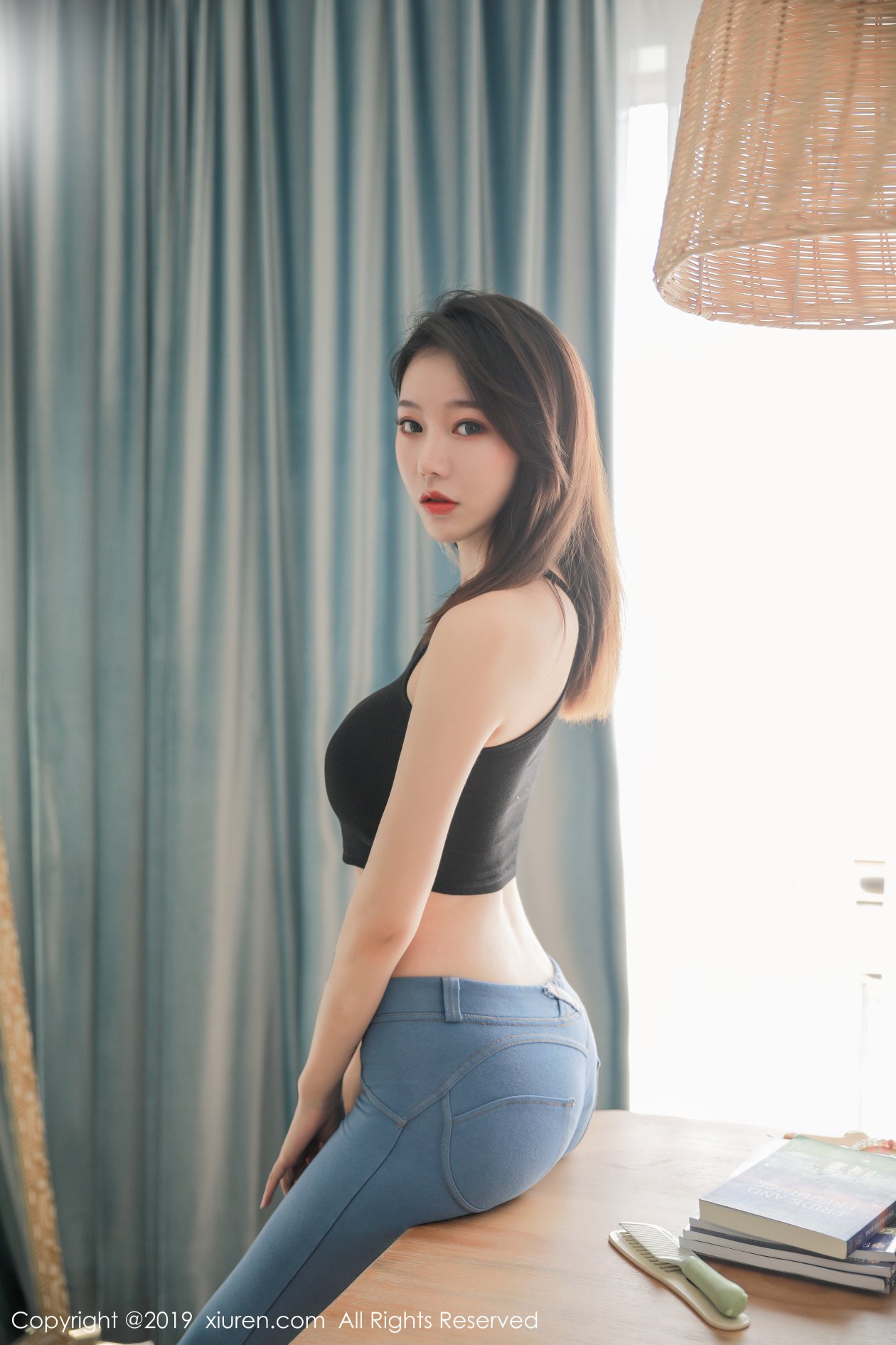 [XIUREN秀人网] 2019.09.26 NO.1698 YUNDUOER_ [54P-158MB]