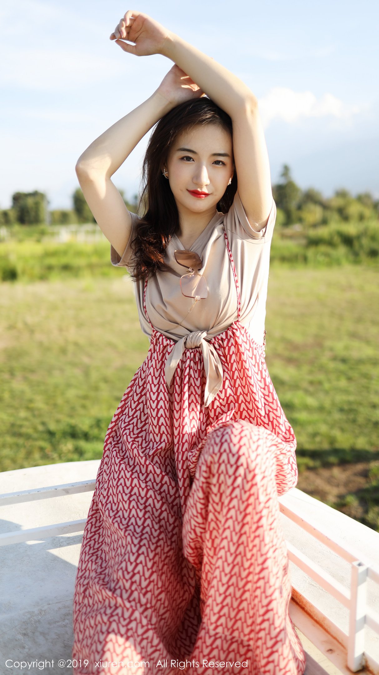 [XIUREN秀人网] 2019.10.11 NO.1718 艺儿拿铁 [63P-177MB]