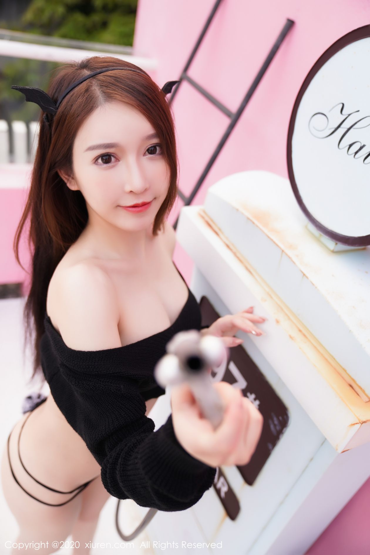[XIUREN秀人网] 2020.05.06 NO.2218 玉兔miki [45P-90MB]
