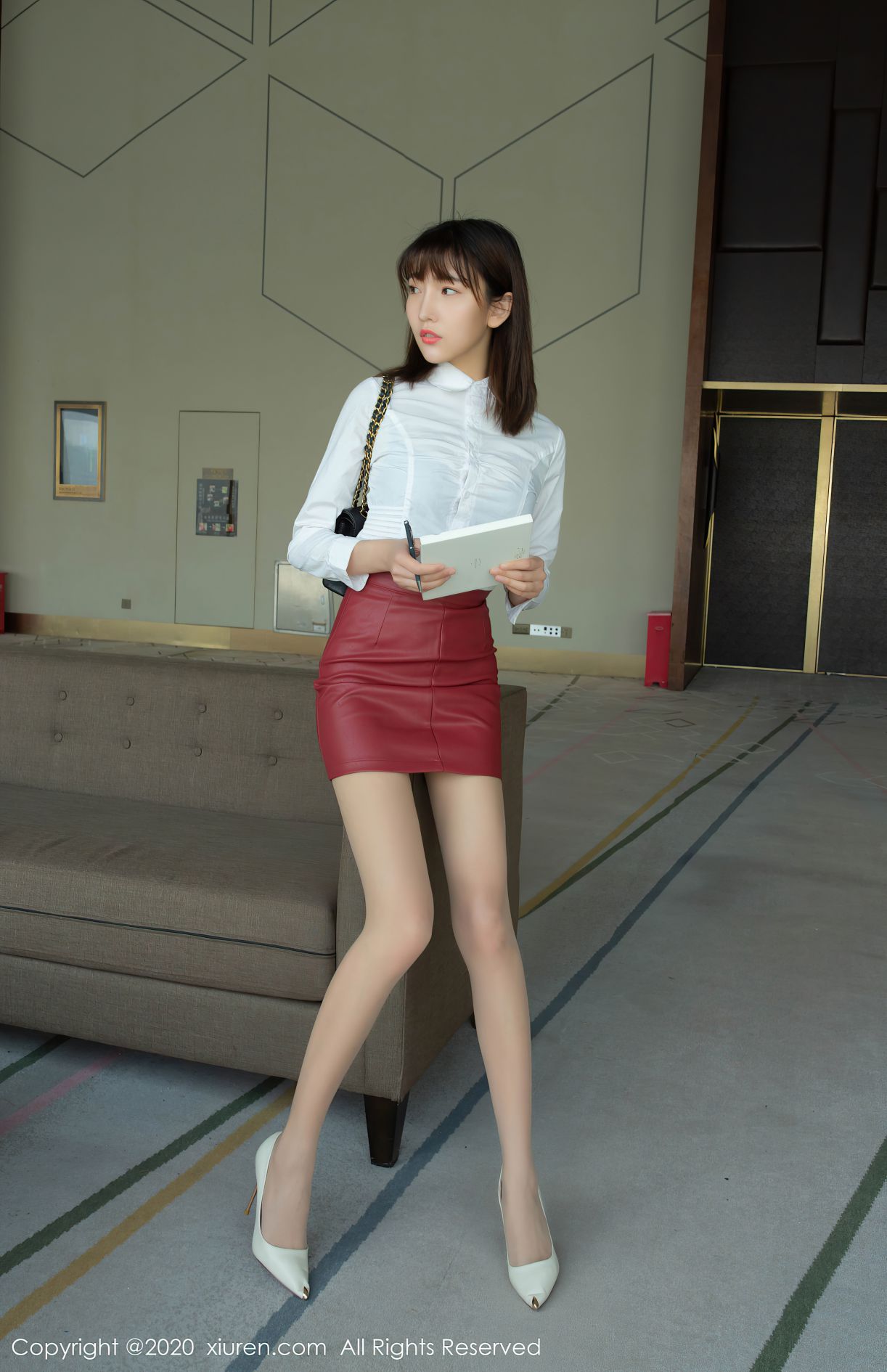 [XIUREN秀人网] 2020.07.31 NO.2393 陆萱萱 [73P-749MB]