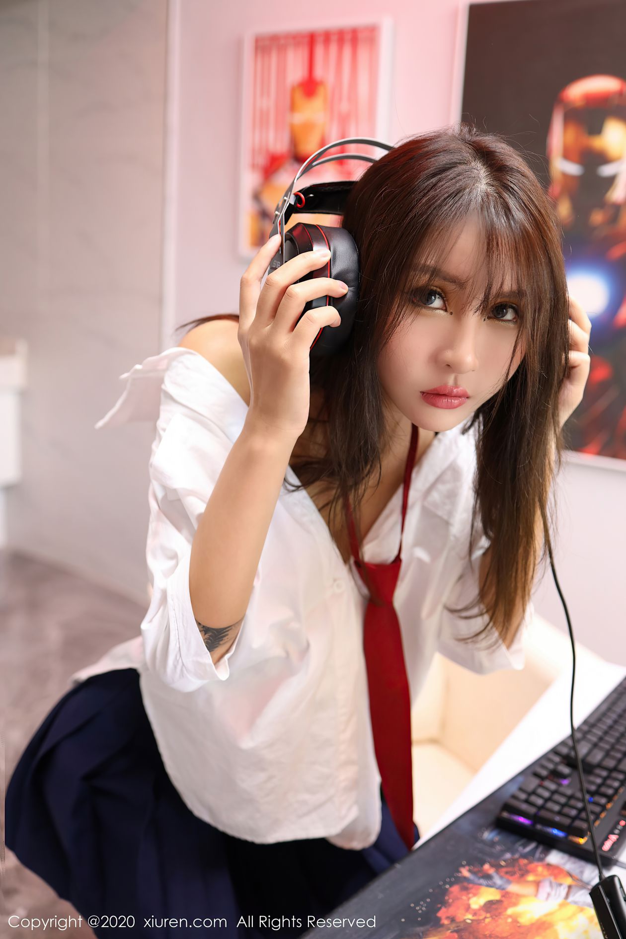[XIUREN秀人网] 2020.08.19 NO.2461 Emily顾奈奈 [90P-862MB]