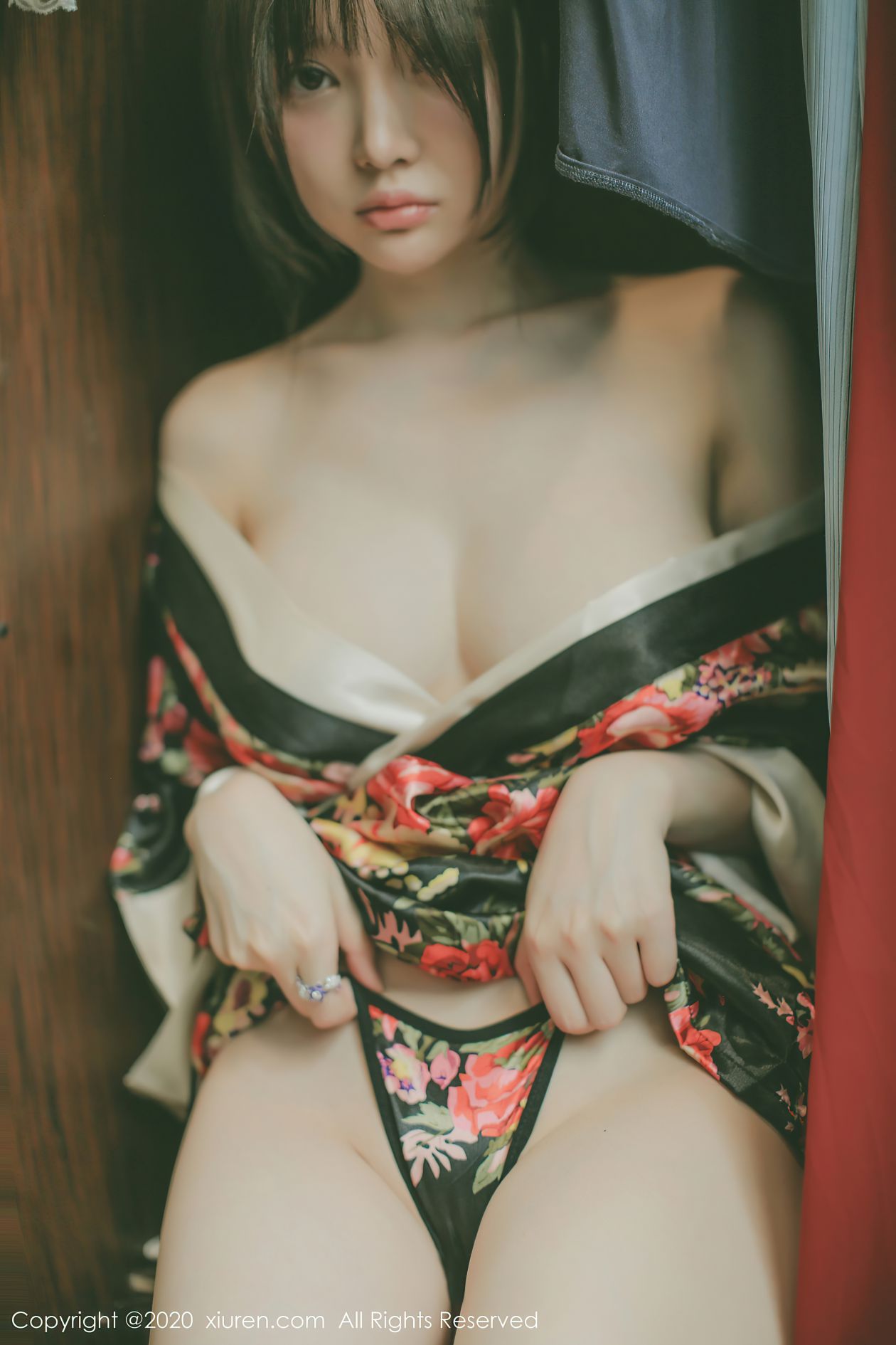 [XIUREN秀人网] 2020.09.21 NO.2581 糯美子Mini [43P-439MB]