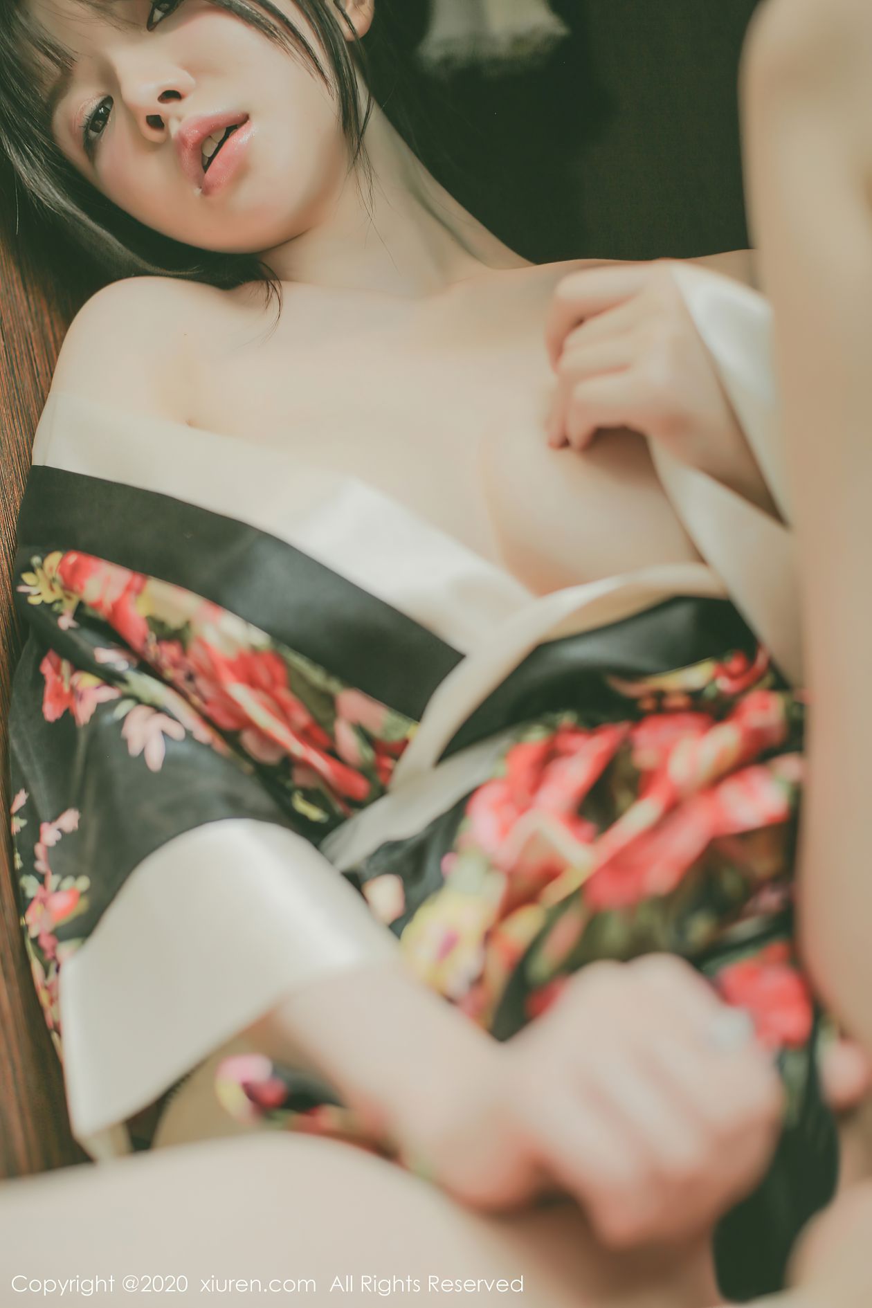 [XIUREN秀人网] 2020.09.21 NO.2581 糯美子Mini [43P-439MB]