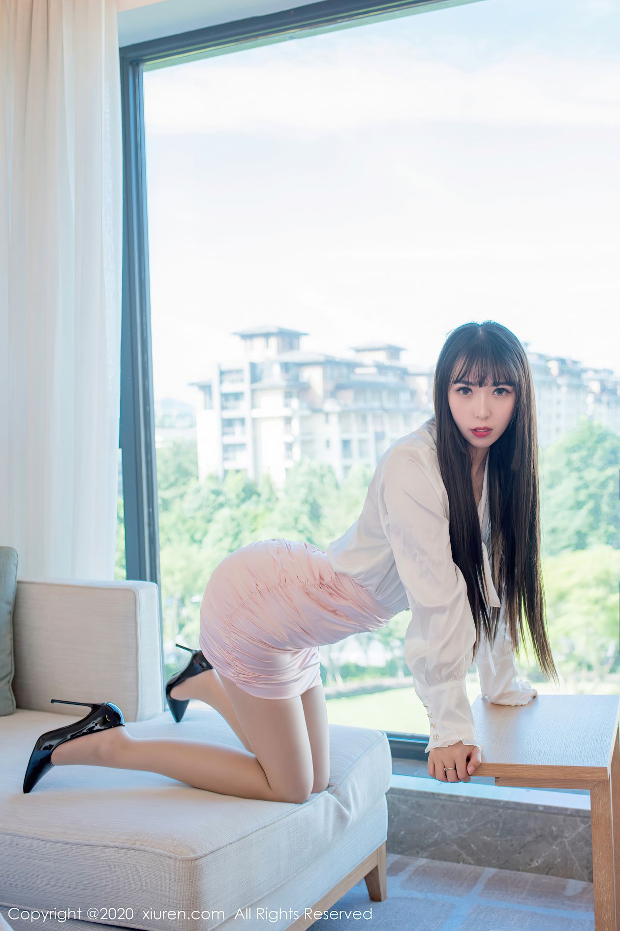 [XIUREN秀人网] 2020.09.23 NO.2590 小波多 [61P-596MB]