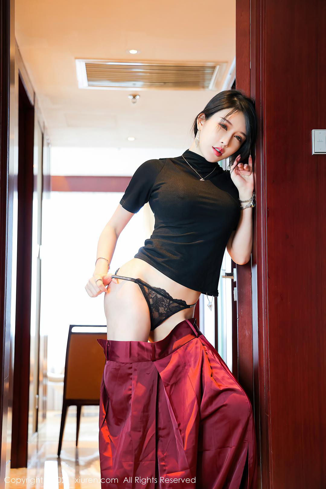 [XIUREN秀人网] 2021.07.08 NO.3641 玉兔miki [64P-701MB]