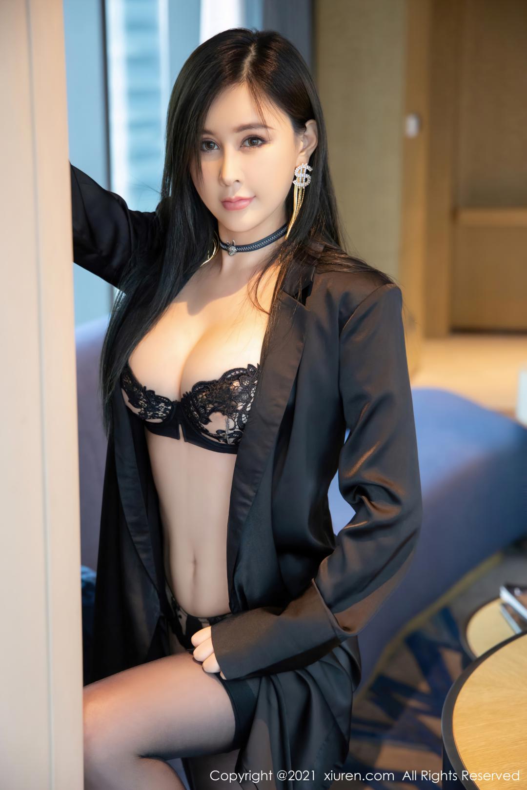 [XIUREN秀人网] 2021.08.17 NO.3806 闫璐璐 [40P-329MB]