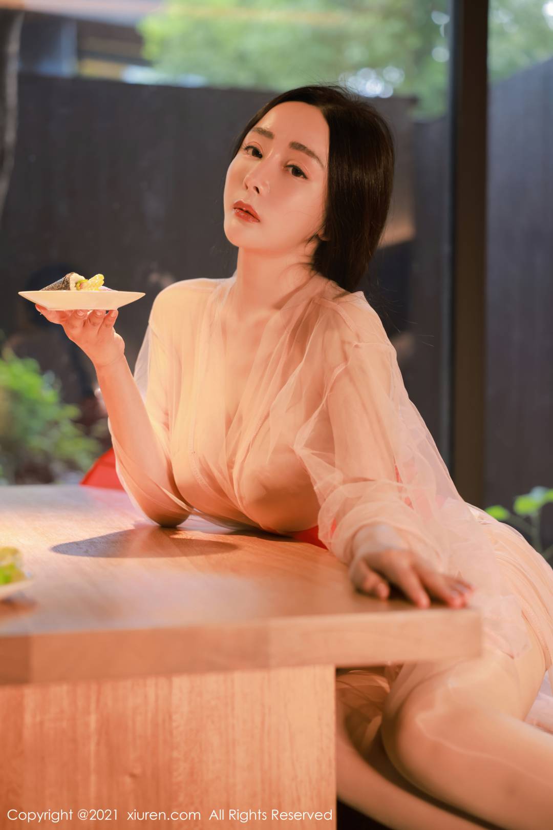 [XIUREN秀人网] 2021.09.27 NO.4002 允爾 [82P-665MB]