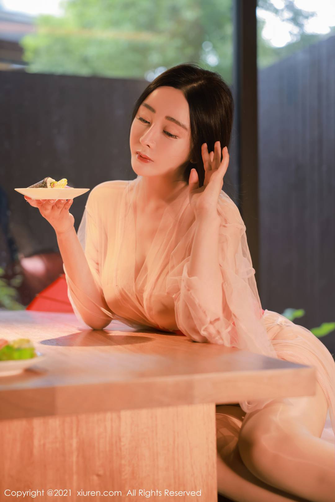 [XIUREN秀人网] 2021.09.27 NO.4002 允爾 [82P-665MB]