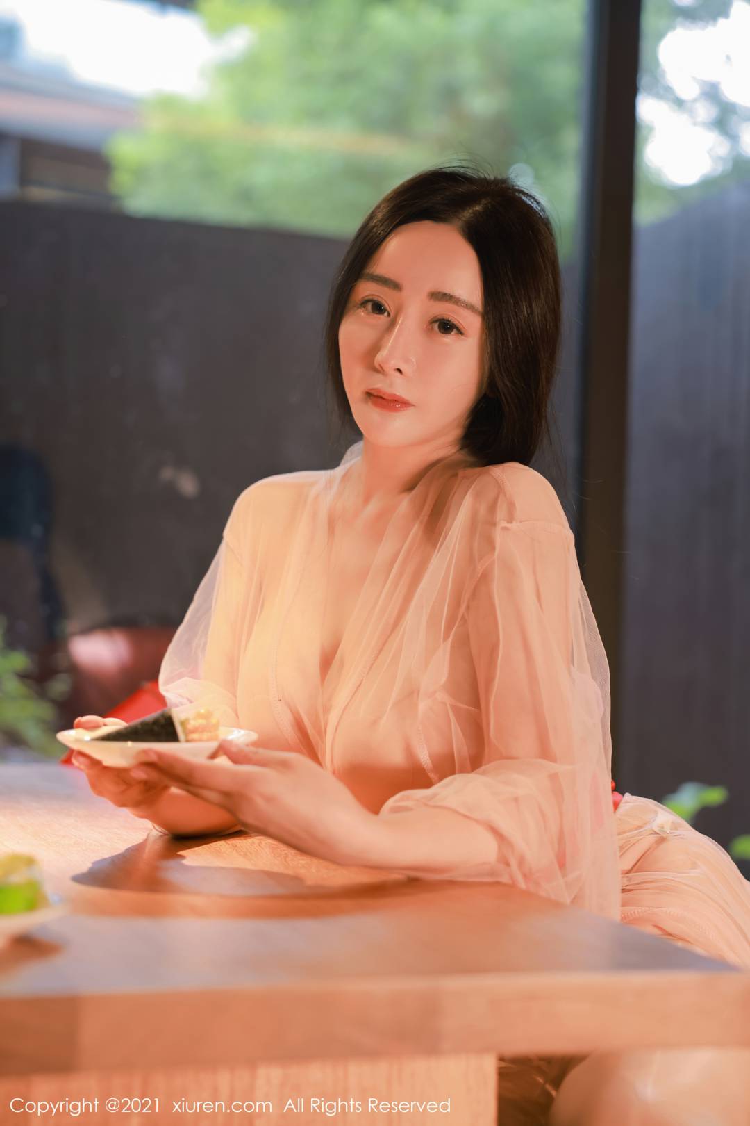 [XIUREN秀人网] 2021.09.27 NO.4002 允爾 [82P-665MB]