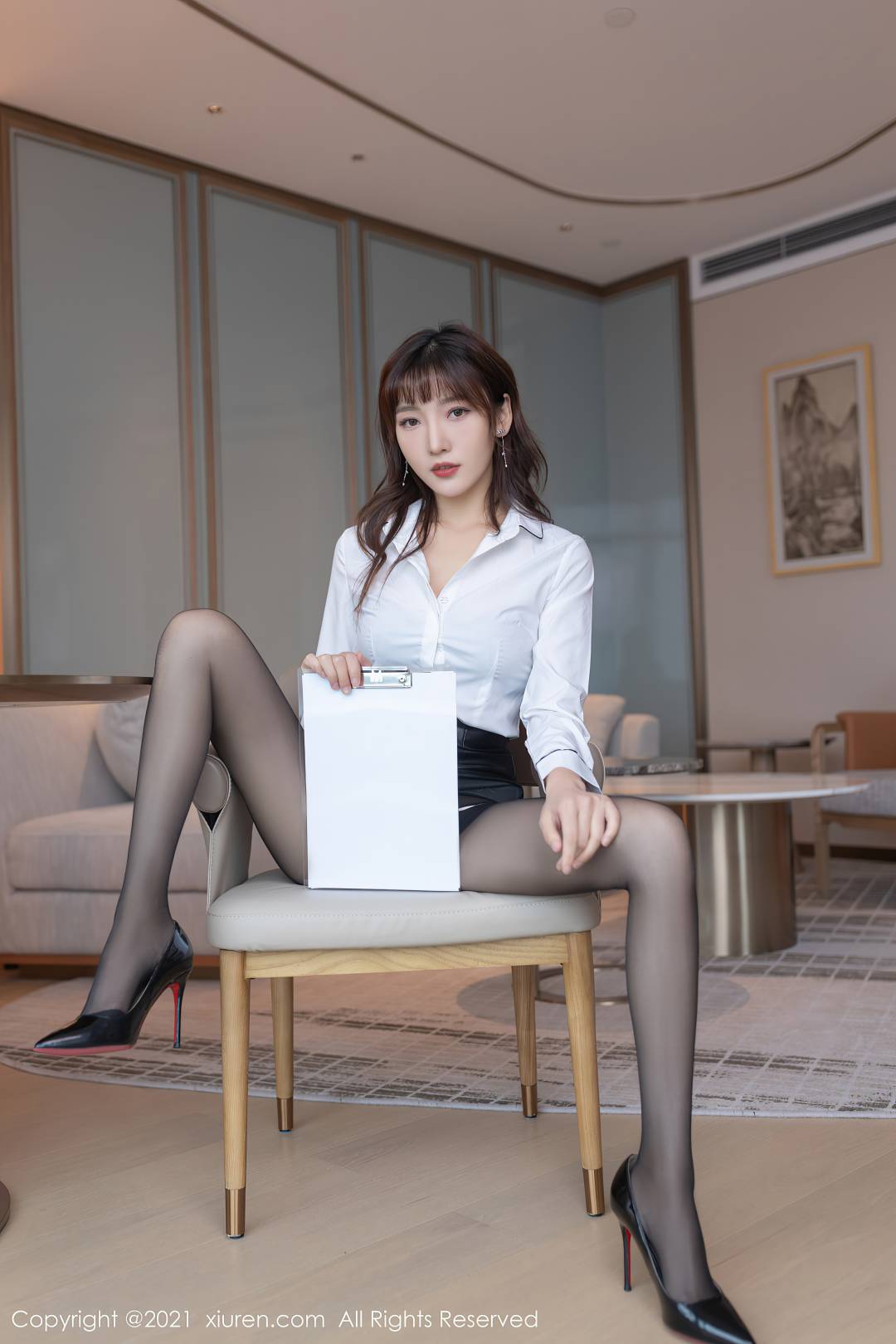 [XIUREN秀人网] 2021.10.14 NO.4068 陆萱萱 [83P-770MB]