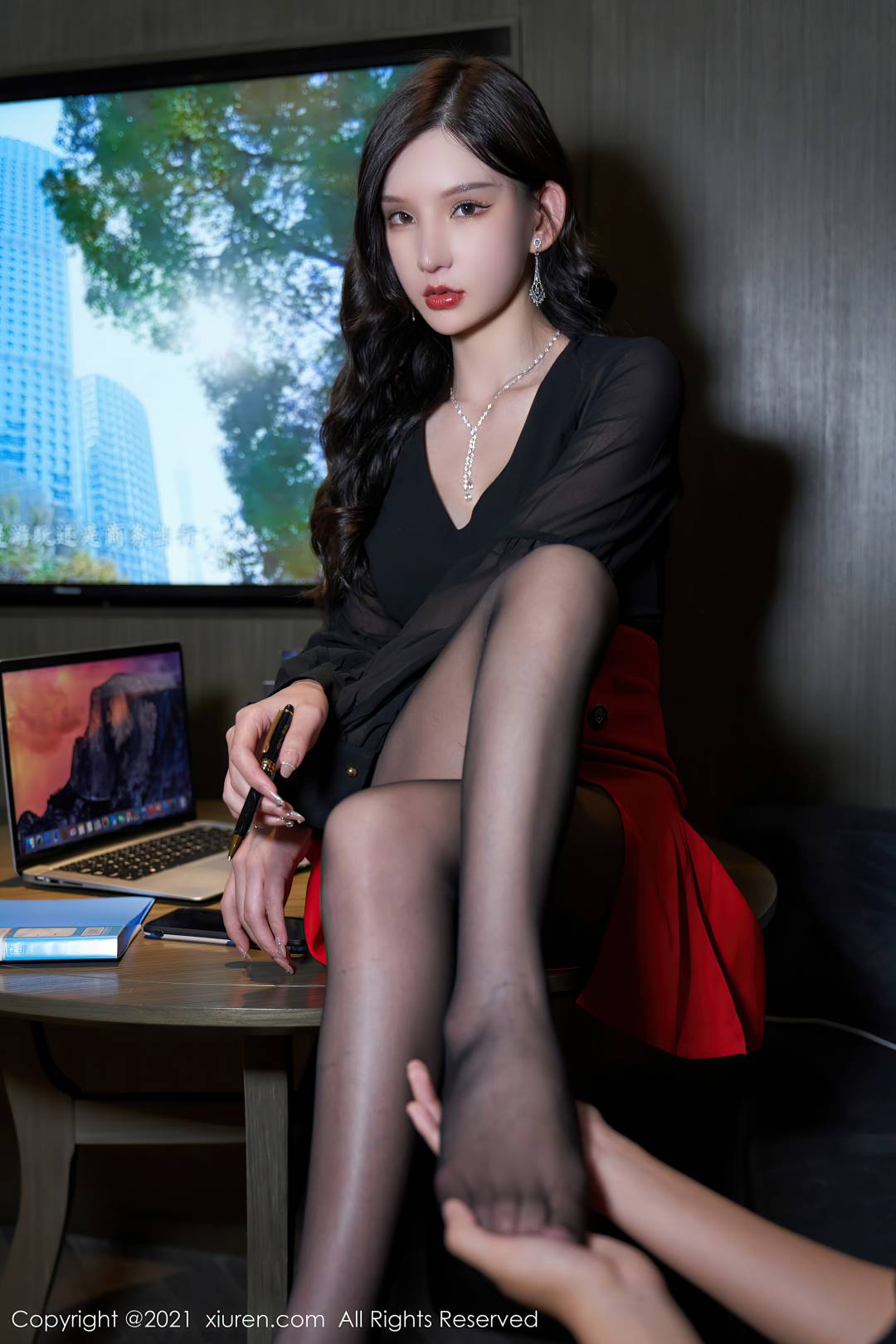 [XIUREN秀人网] 2021.10.15 NO.4075 周于希Sandy [68P-613MB]