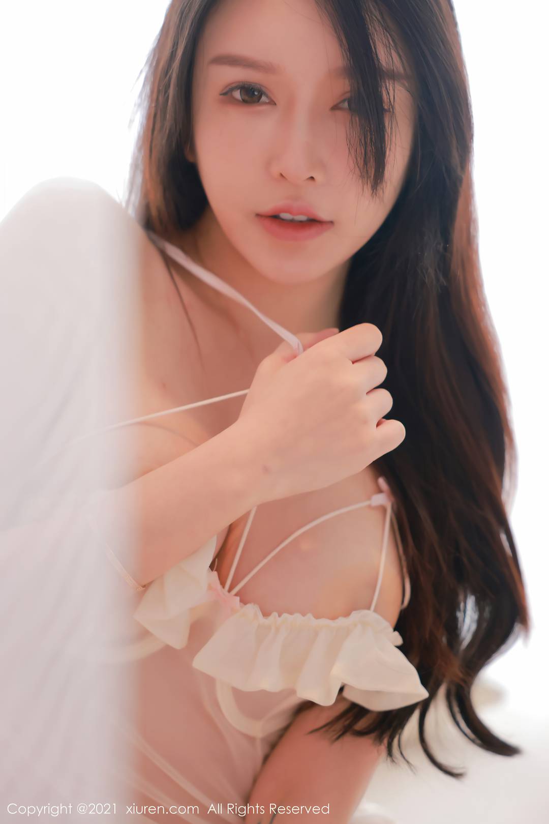 [XIUREN秀人网] 2021.11.03 NO.4160 玉兔miki [49P-408MB]