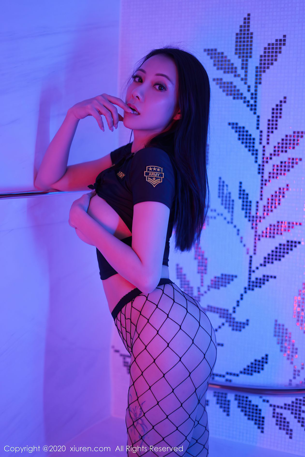 [XIUREN秀人网] 2020.10.21 NO.2681 果儿Victoria [35P-391MB]