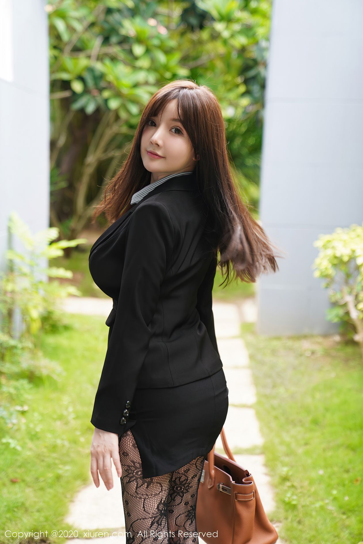[XIUREN秀人网] 2020.11.02 NO.2725 糯美子MINIbabe [77P-774MB]