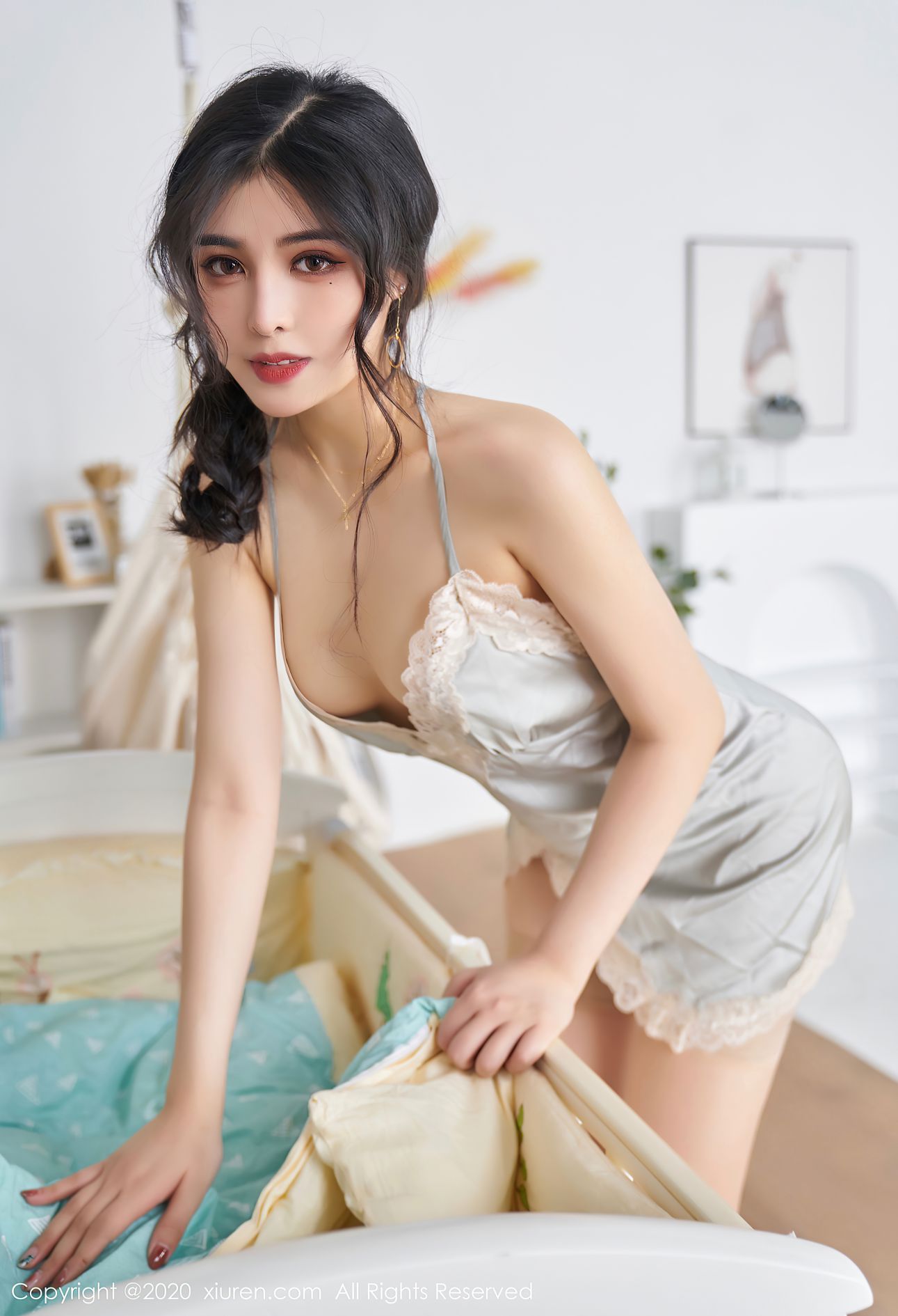 [XIUREN秀人网] 2020.11.04 NO.2737 韩静安 [50P-461MB]
