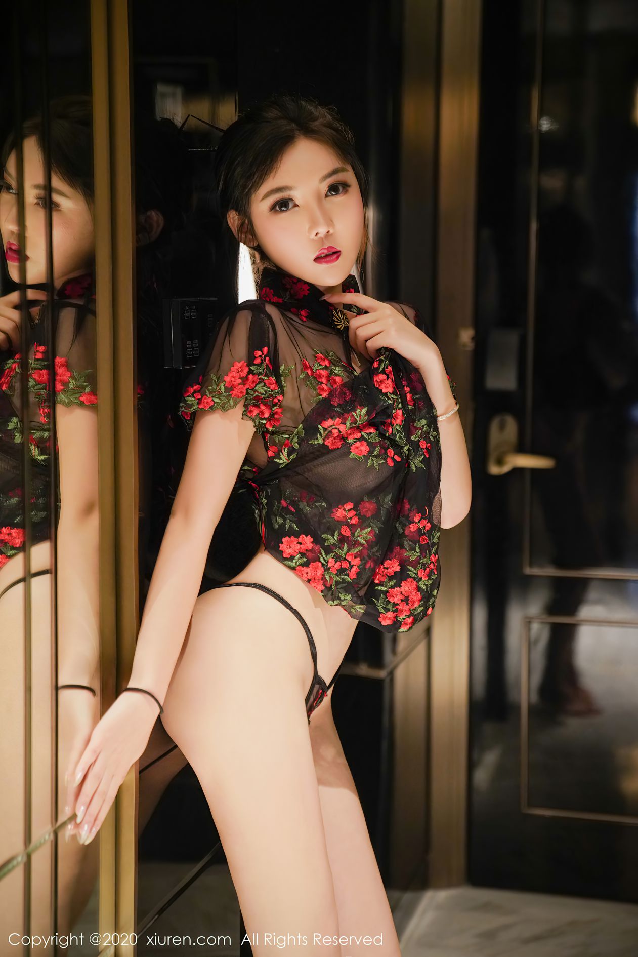 [XIUREN秀人网] 2020.12.02 NO.2849 模特合集 萌汉药baby 张雨萌 [45P-467MB]