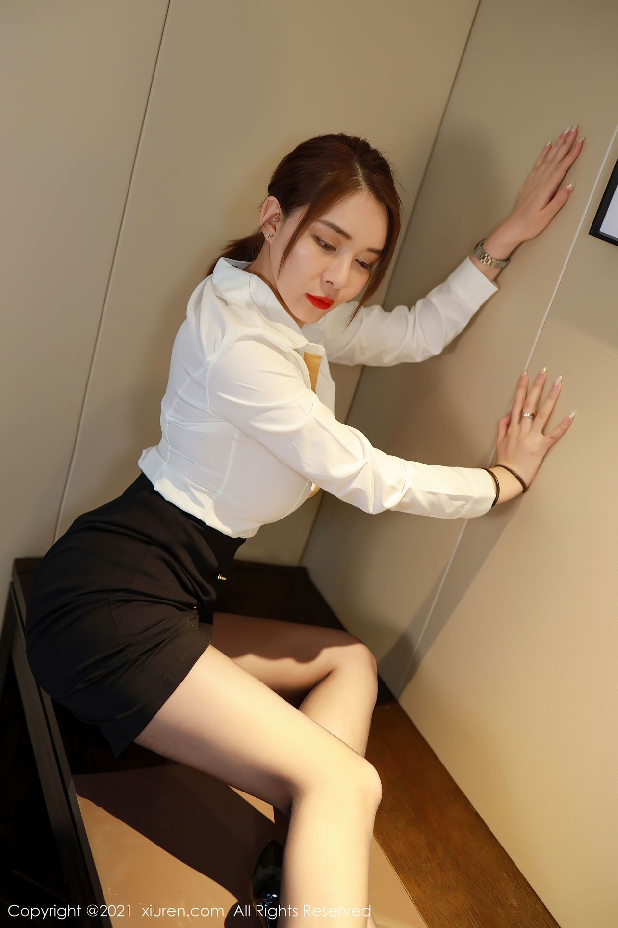 [XIUREN秀人网] 2021.01.04 NO.2965 凯竹·廿十 [34P-363MB]