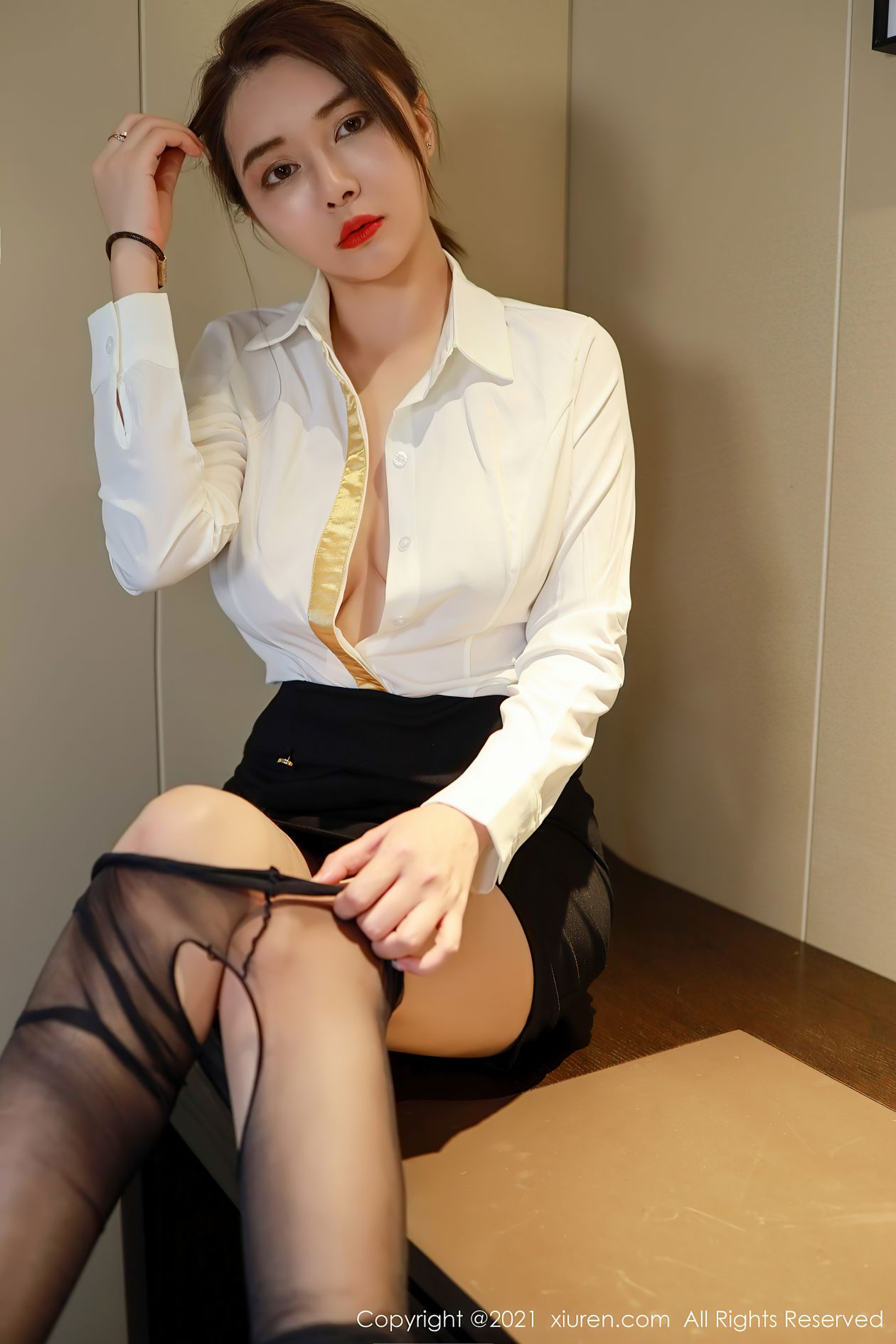 [XIUREN秀人网] 2021.01.04 NO.2965 凯竹·廿十 [34P-363MB]