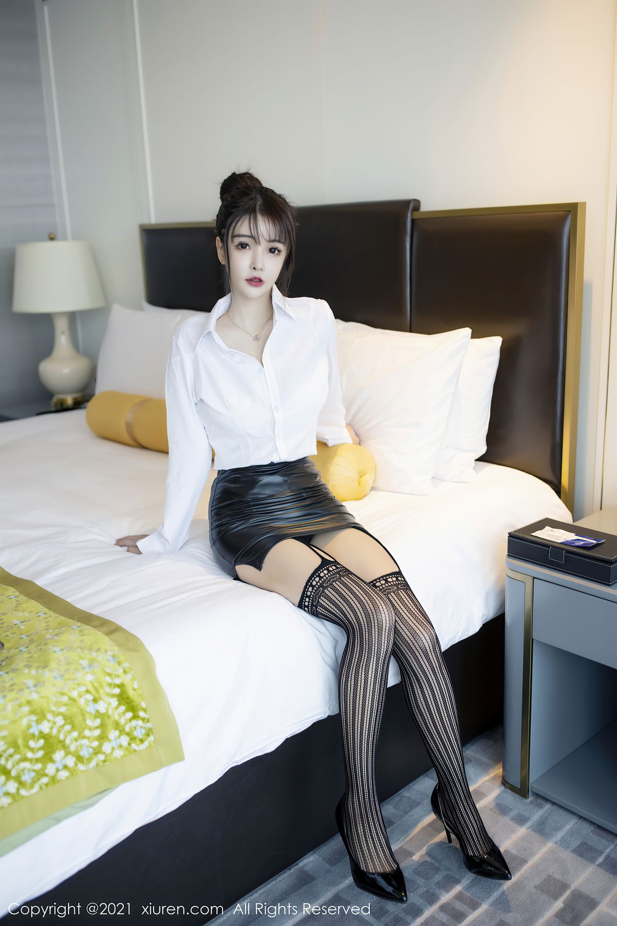 [XIUREN秀人网] 2021.01.06 NO.2976 南初妹妹 [53P-494MB]