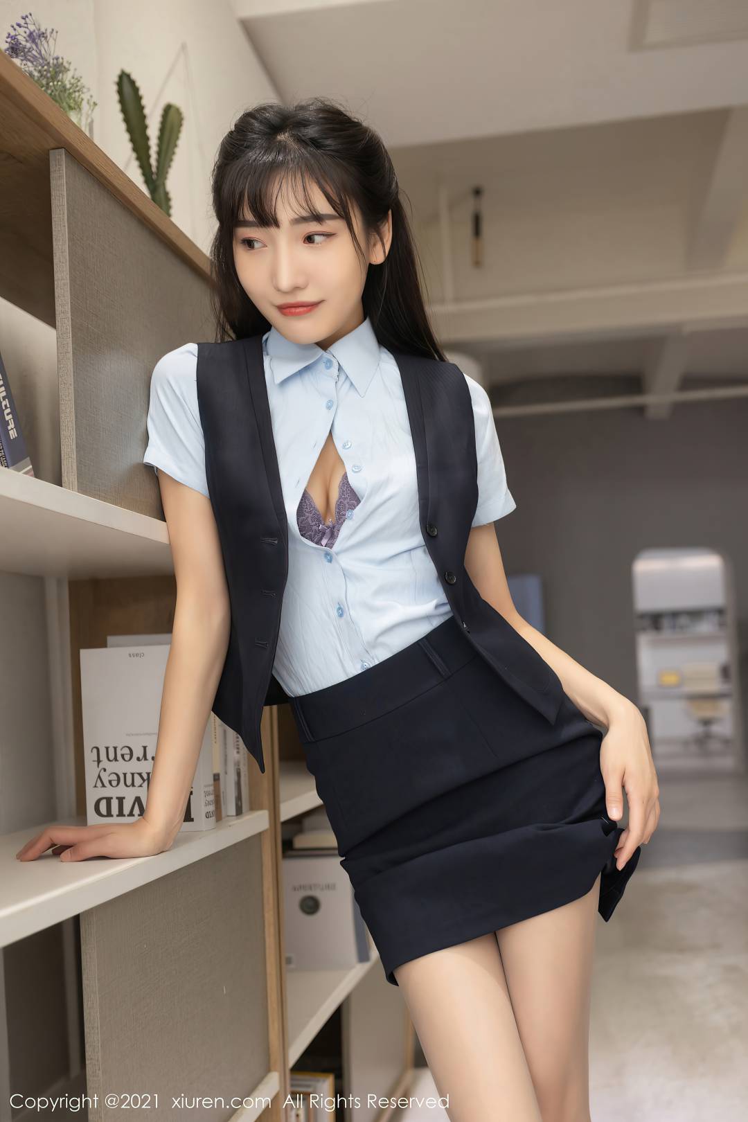 [XIUREN秀人网] 2021.03.17 NO.3215 陆萱萱 [76P-671MB]