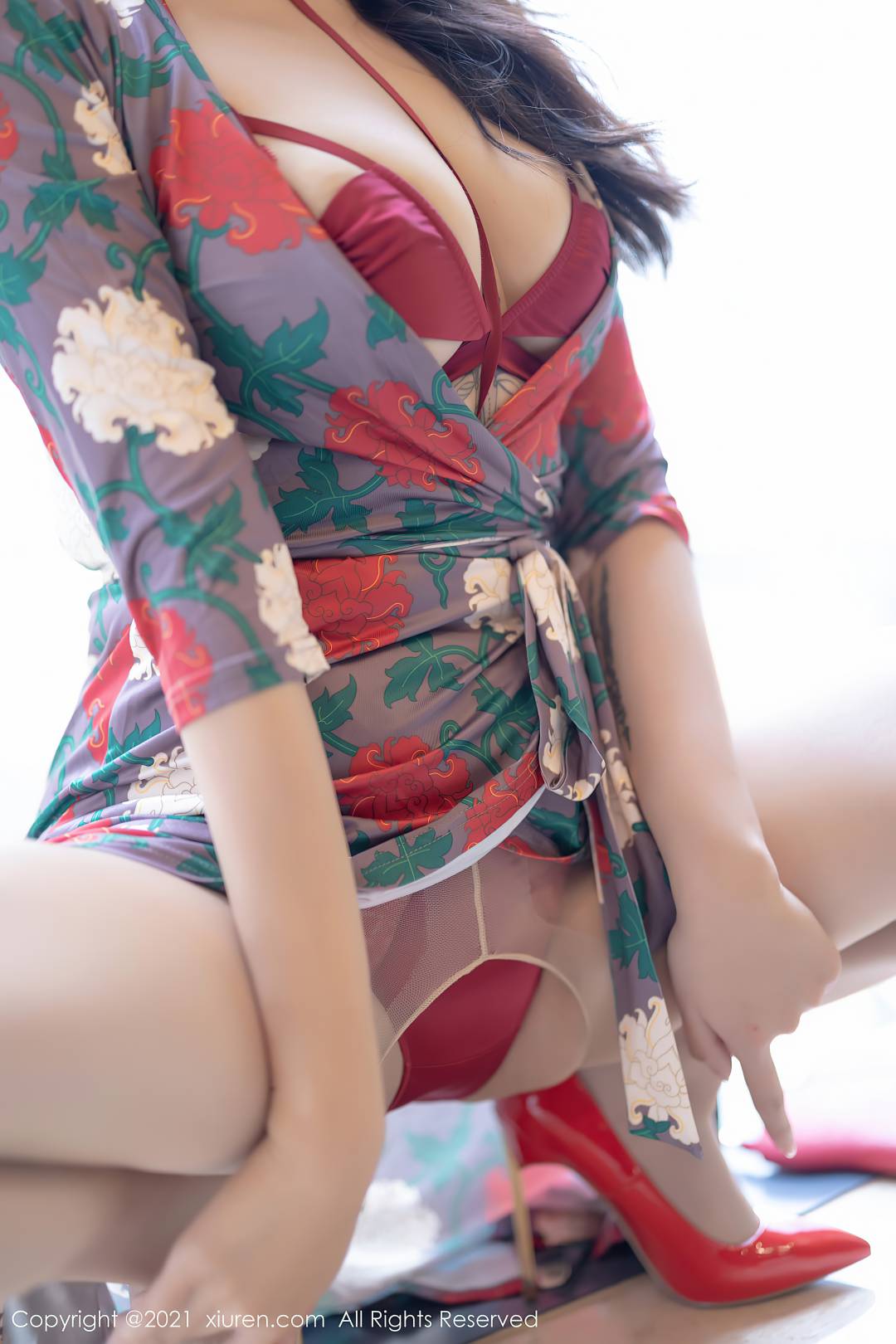 [XIUREN秀人网] 2021.06.21 NO.3562 娜比 [80P-742MB]