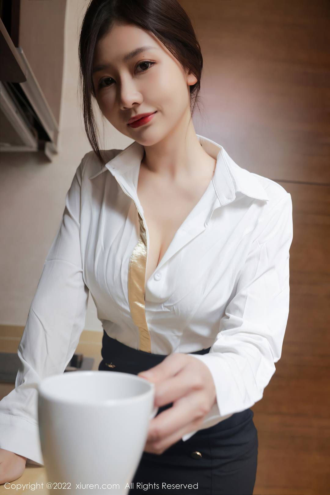[XIUREN秀人网] 2022.01.17 NO.4472 尹甜甜 [82P-704MB]