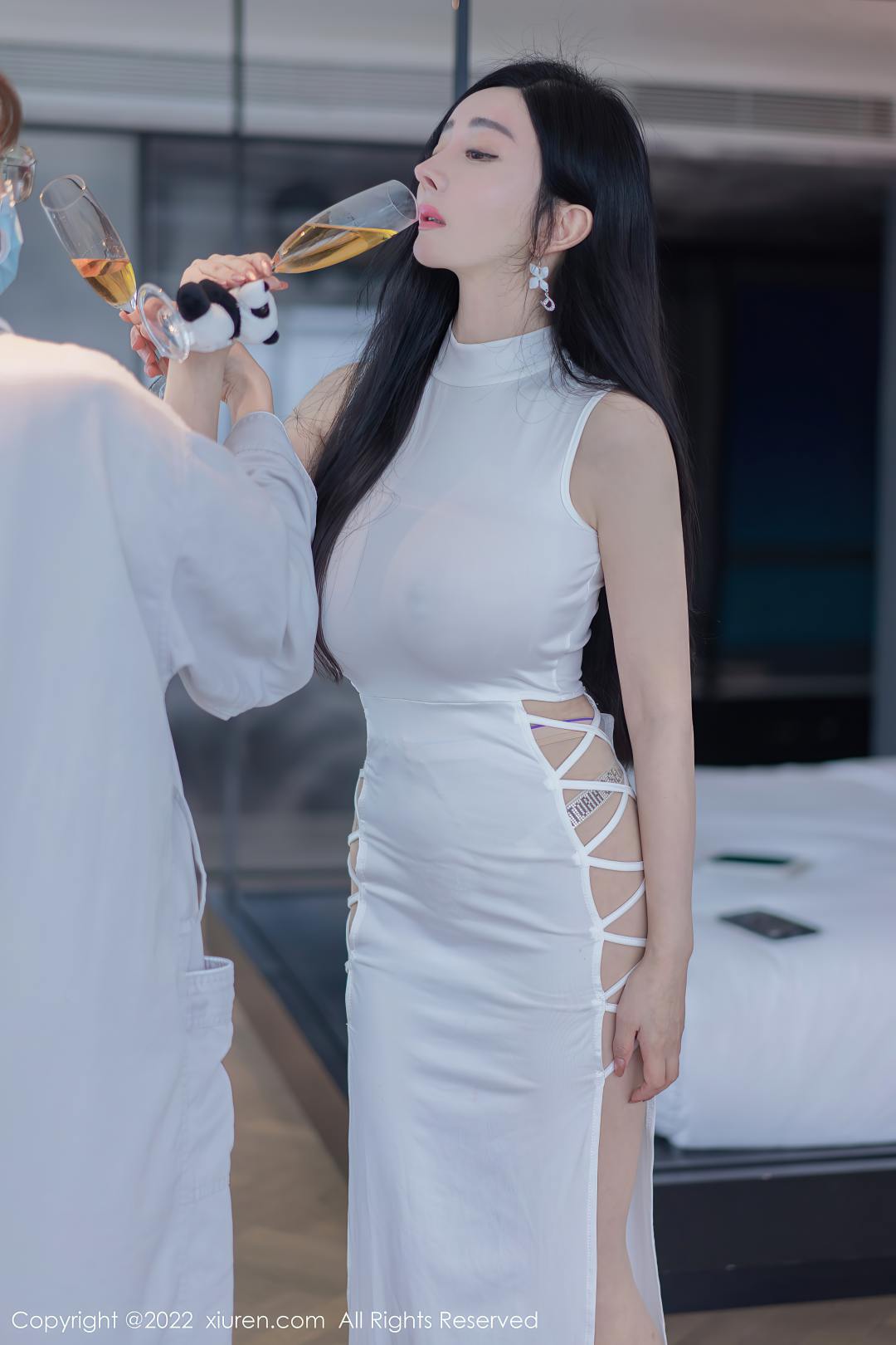 [XIUREN秀人网] 2022.04.12 NO.4855 允爾 [54P-414MB]