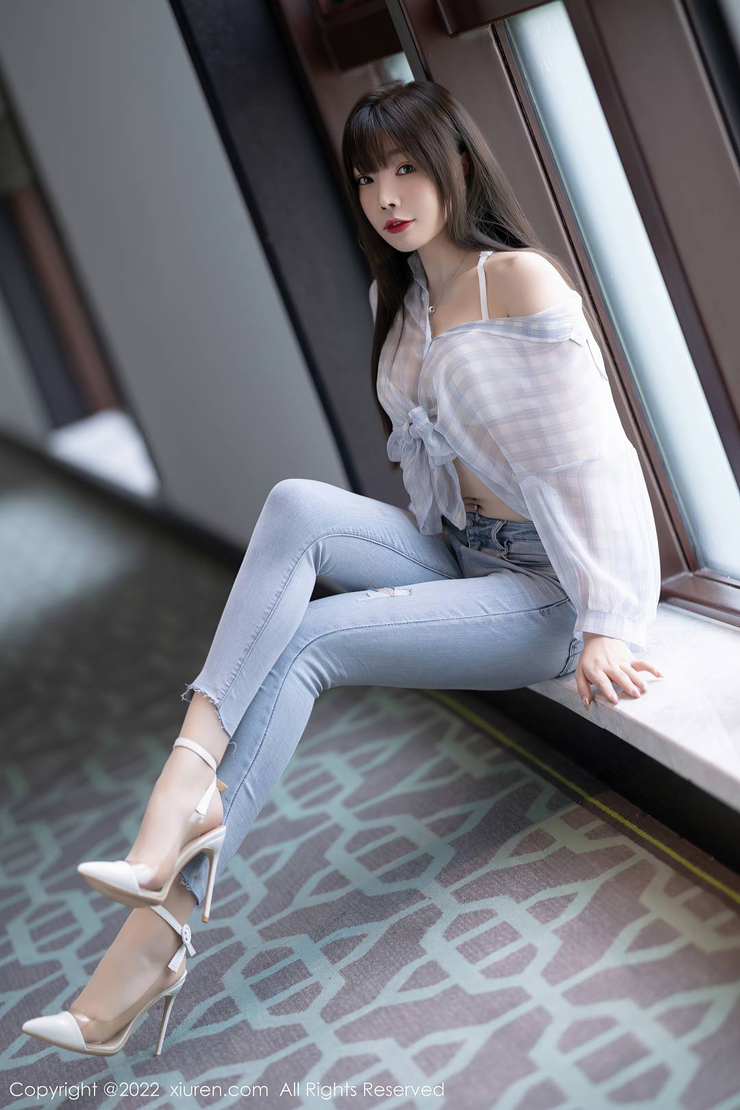 [XIUREN秀人网] 2022.05.07 NO.4976 芝芝Booty [110P-899MB]