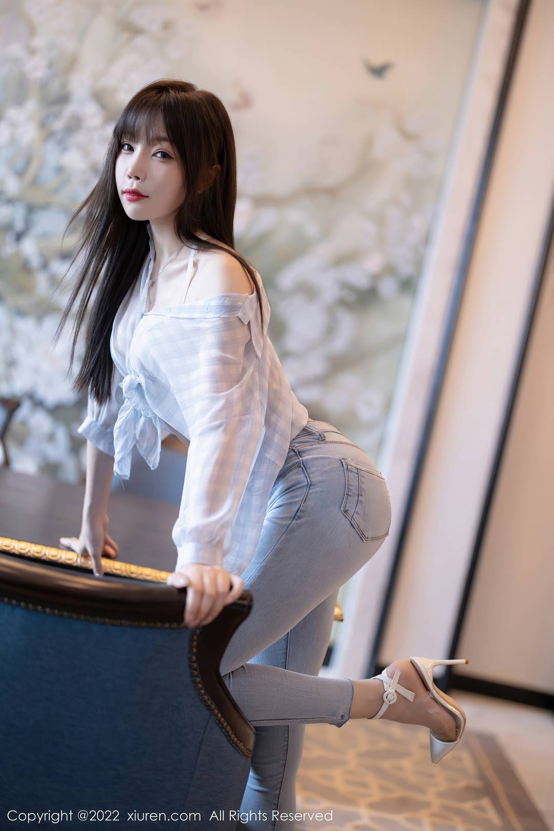 [XIUREN秀人网] 2022.05.07 NO.4976 芝芝Booty [110P-899MB]