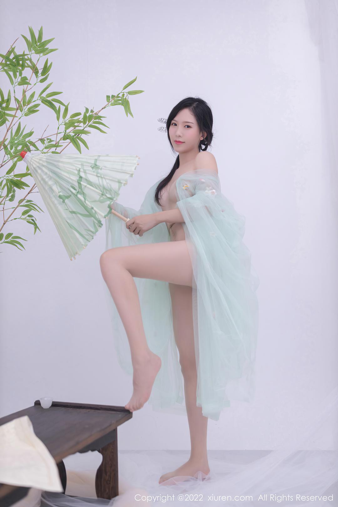 [XIUREN秀人网] 2022.07.27 NO.5345 利世 [72P-542MB]