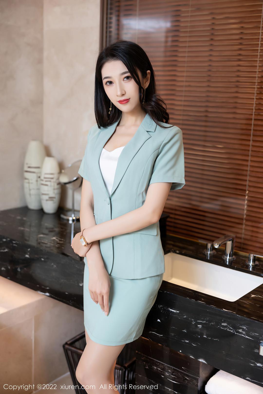 [XIUREN秀人网] 2022.08.08 NO.5403 林乐一 [66P-654MB]