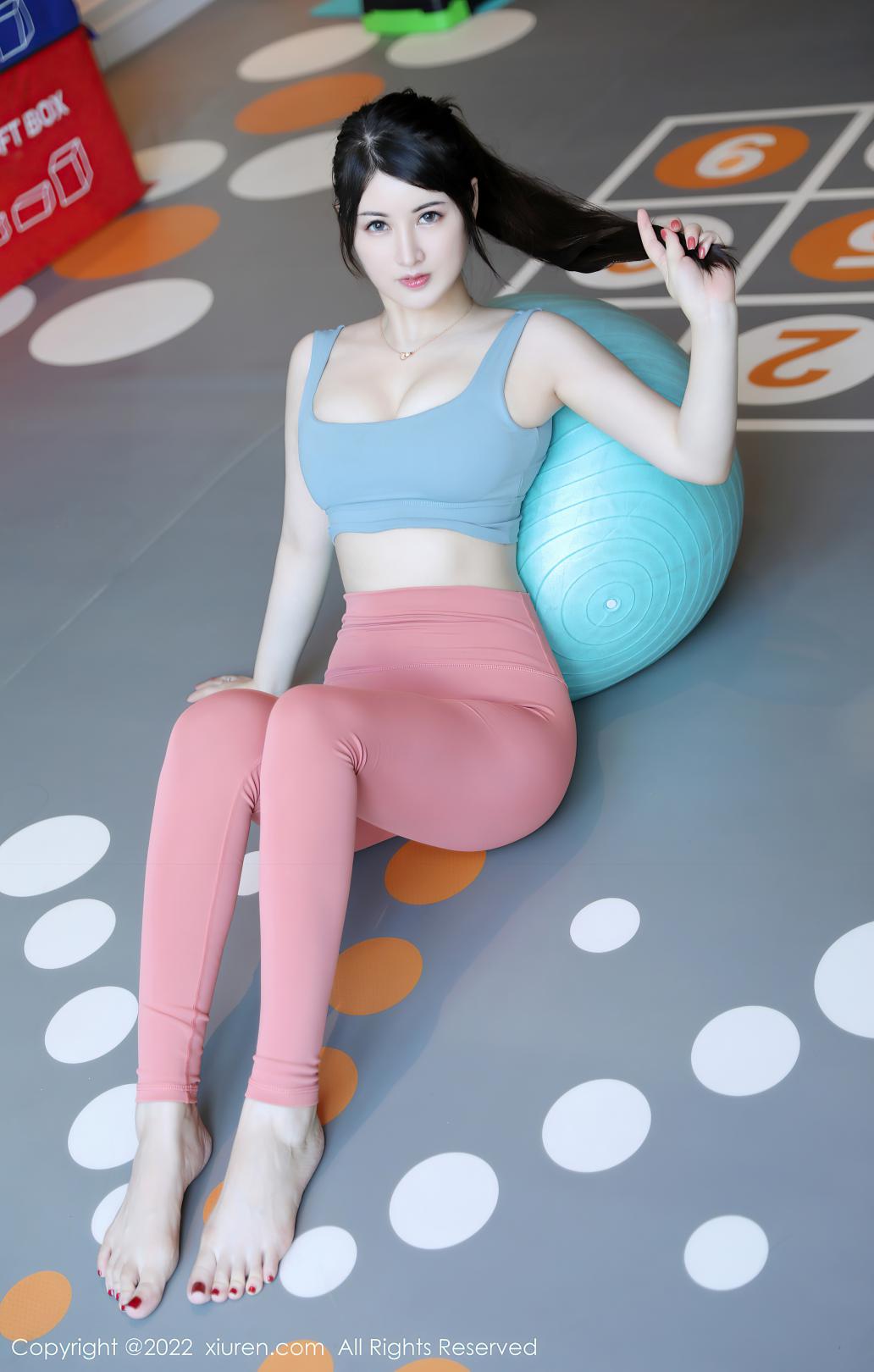 [XIUREN秀人网] 2022.08.09 NO.5406 诗诗kiki [55P-468MB]