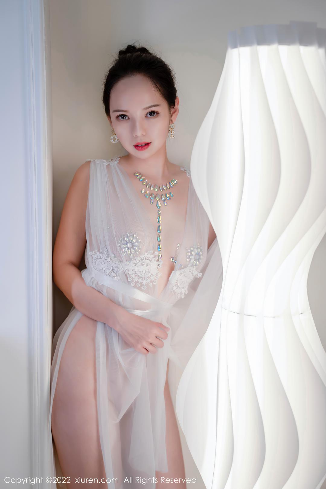 [XIUREN秀人网] 2022.08.15 NO.5434 大美妞儿 [62P-480MB]