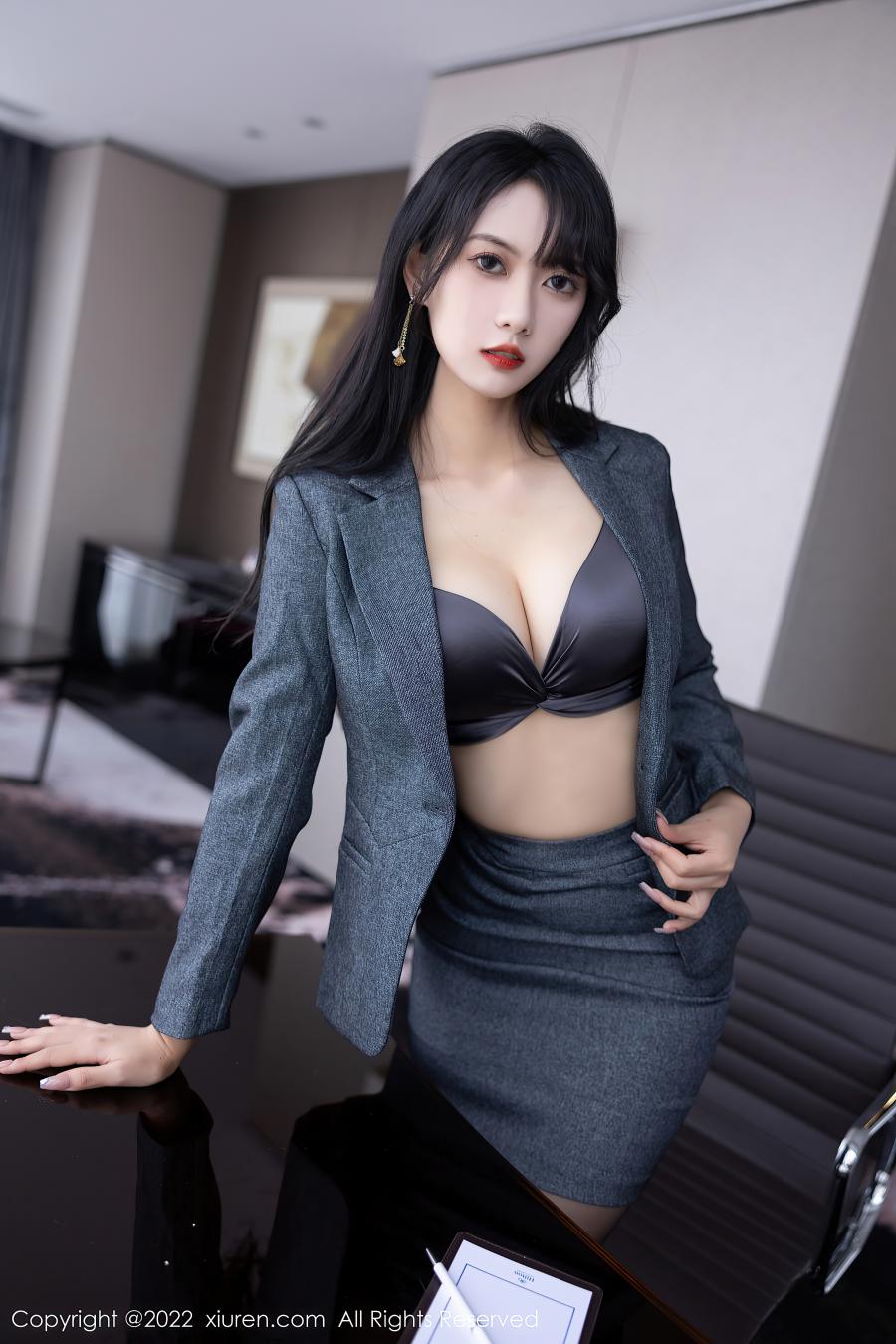 [XIUREN秀人网] 2022.09.13 NO.5575 林子遥 [86P-732MB]