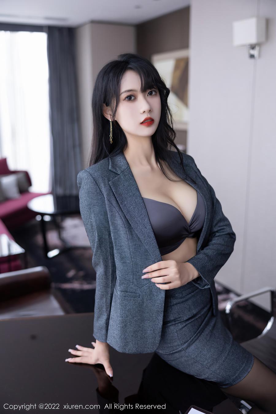 [XIUREN秀人网] 2022.09.13 NO.5575 林子遥 [86P-732MB]