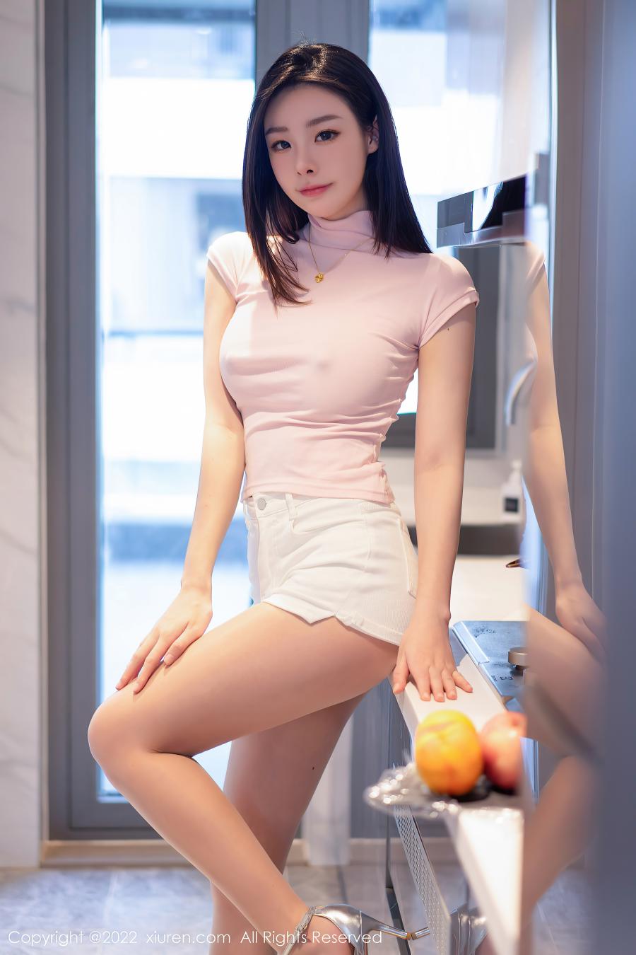 [XIUREN秀人网] 2022.09.15 NO.5593 是小逗逗 [77P-607BM]