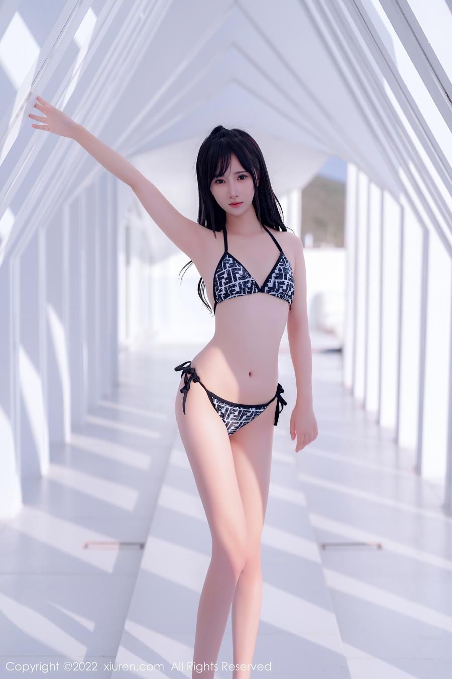 [XIUREN秀人网] 2022.09.20 NO.5611 小果冻儿 [43P-344MB]