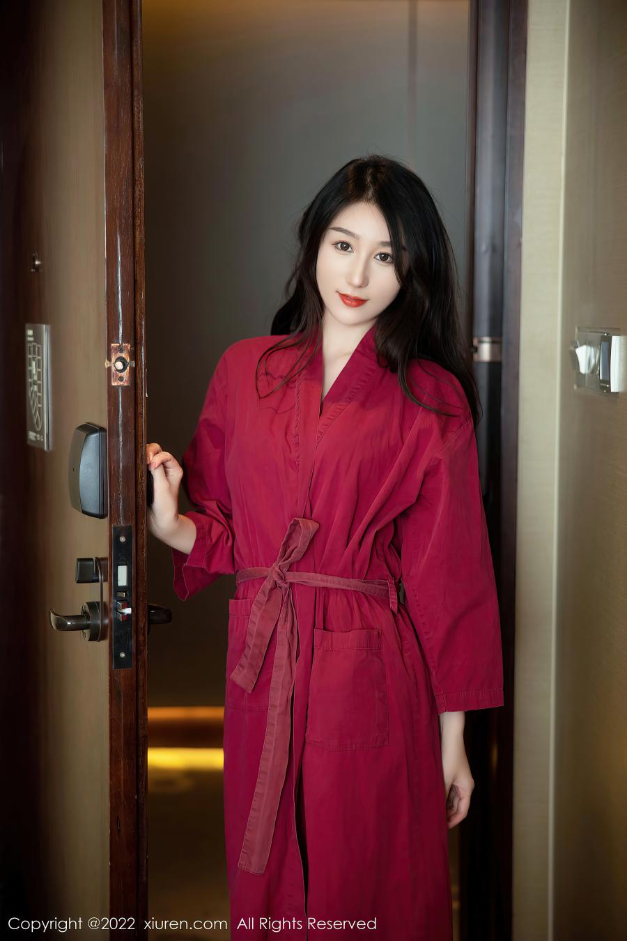 [XIUREN秀人网] 2022.09.22 NO.5624 薇薇酱 [80P-770MB]