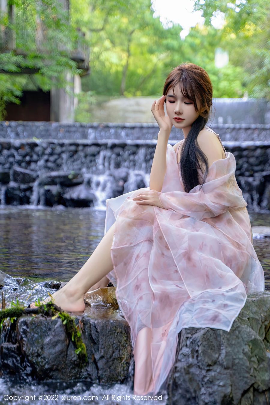 [XIUREN秀人网] 2022.10.11 NO.5690 婠婠么 [81P-1.0GB]