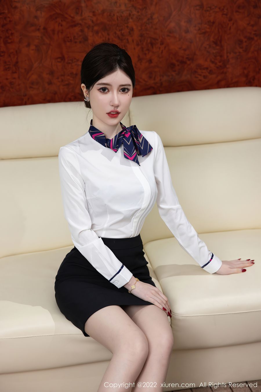 [XIUREN秀人网] 2022.10.12 NO.5696 美桃酱 [106P-998MB]