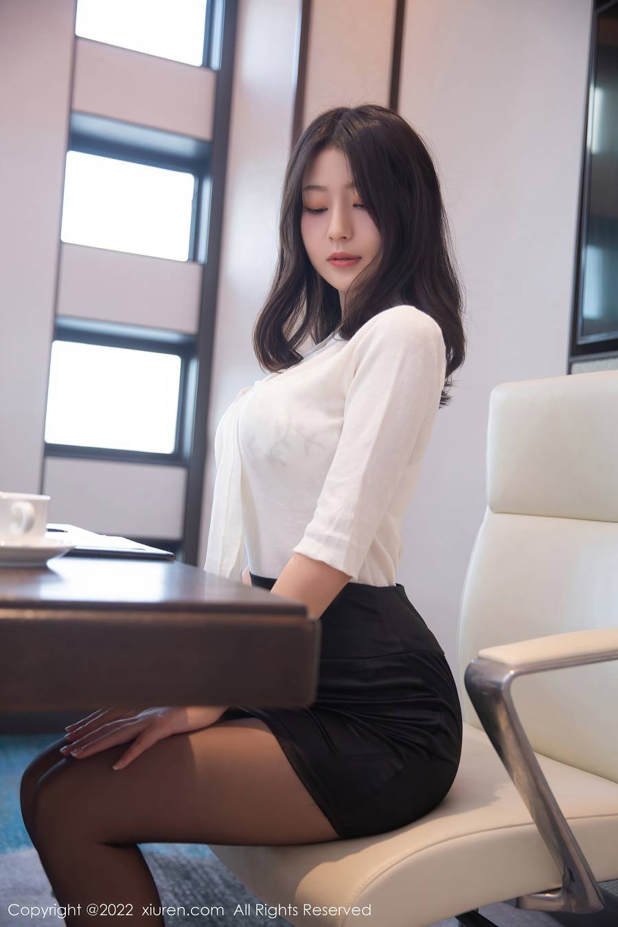 [XIUREN秀人网] 2022.10.13 NO.5705 熊小诺 [75P-683MB]