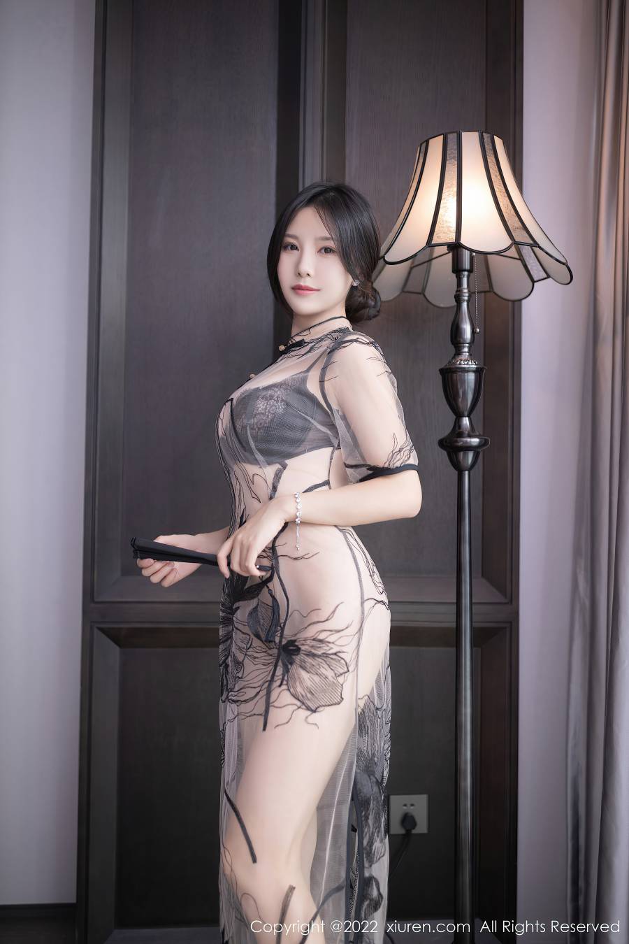 [XIUREN秀人网] 2022.11.09 NO.5830 利世 [84P-771MB]